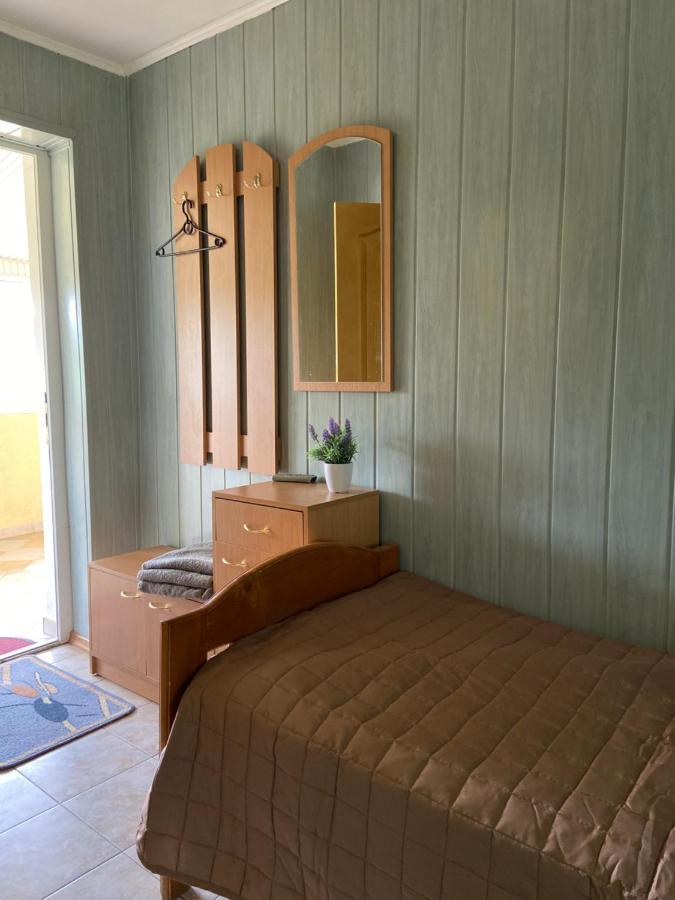 Constancia Hotel Камианец-Подилский Екстериор снимка