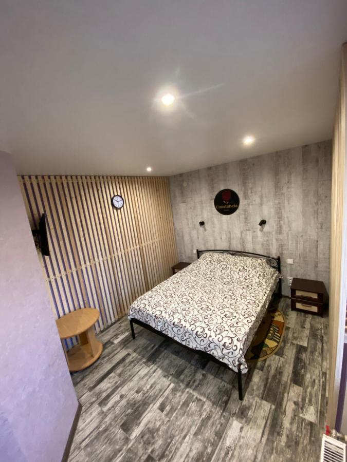Constancia Hotel Камианец-Подилский Екстериор снимка